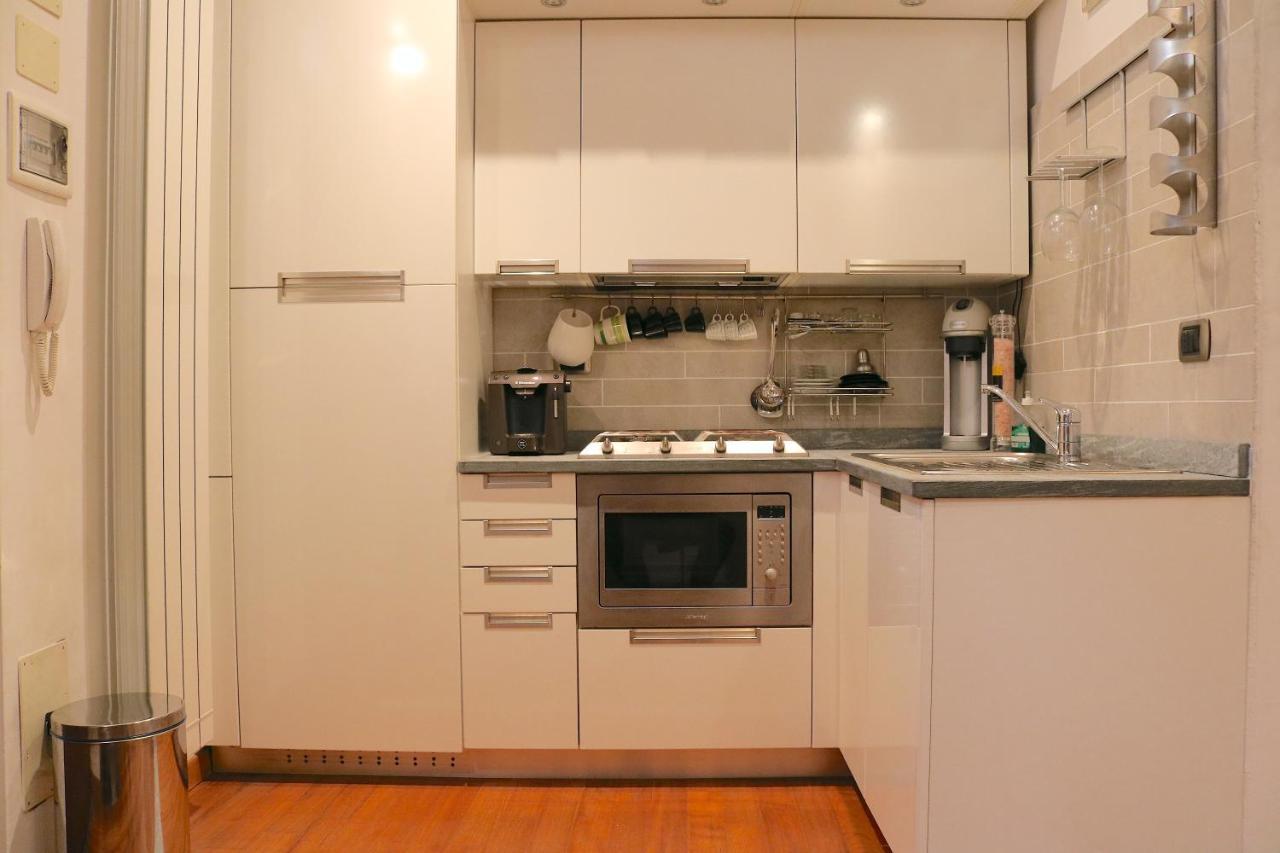 Charming Apartment In The Navigli District - 4 People Μιλάνο Εξωτερικό φωτογραφία