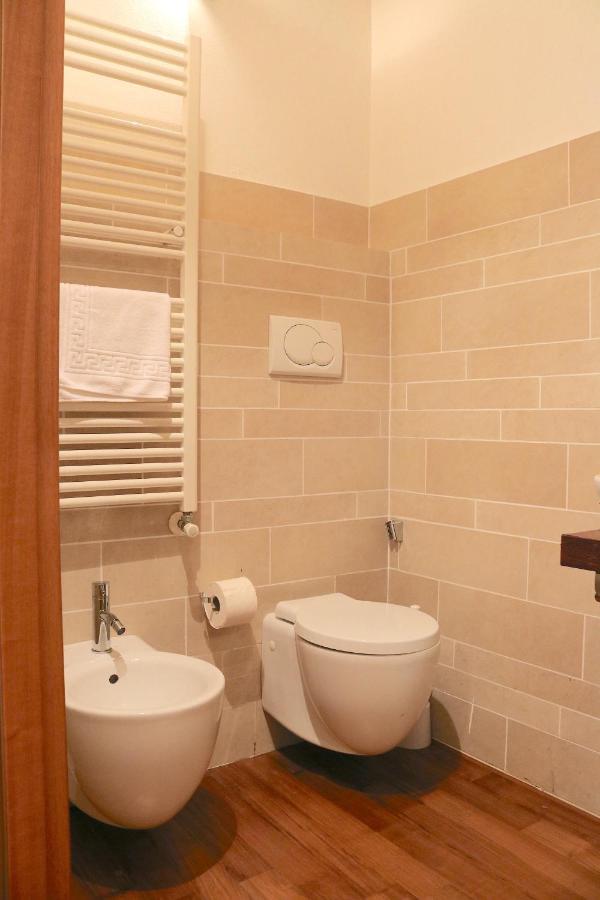 Charming Apartment In The Navigli District - 4 People Μιλάνο Εξωτερικό φωτογραφία